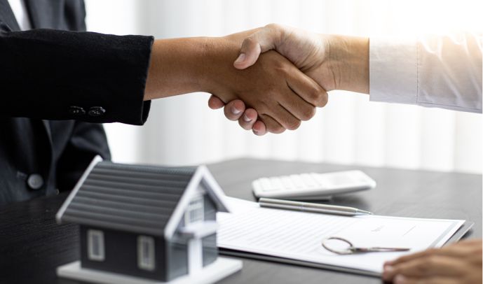 Corretor de Sucesso: Estratégias para Avaliação e Venda de Imóveis